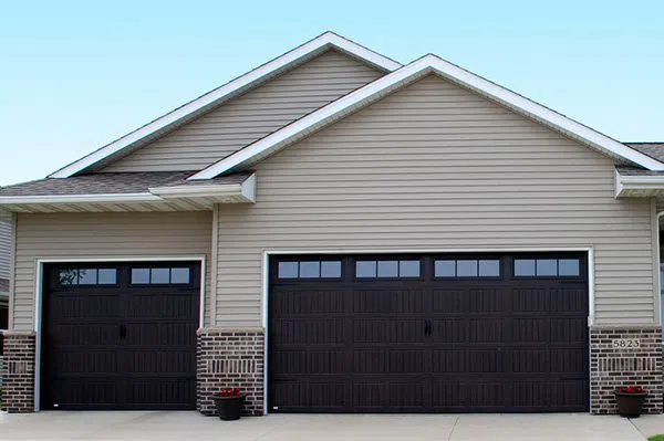 Garage Door Solution Service Farmers Branch, TX 469-300-7502 - res-gdr-16m